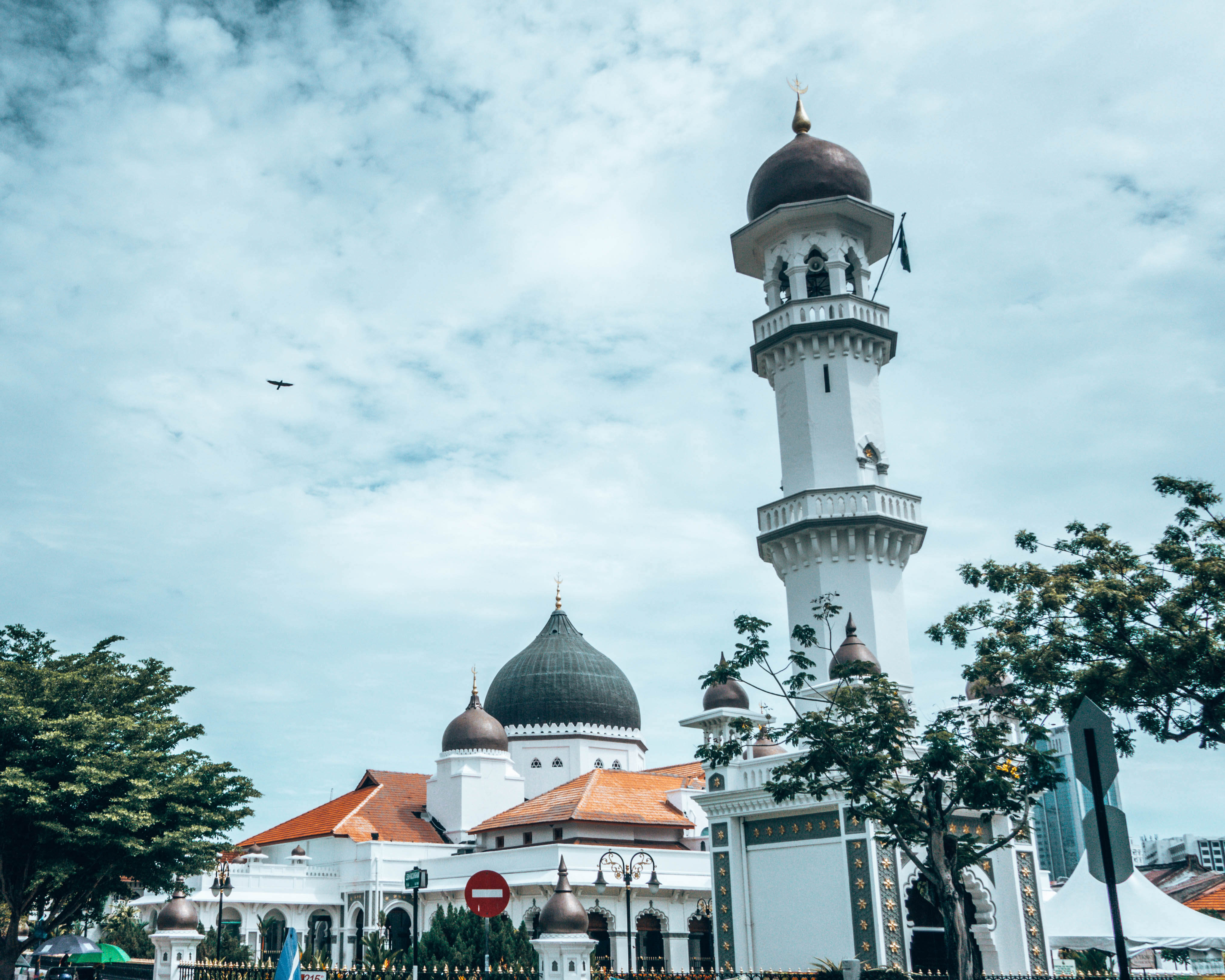 Kapitan Keling Mosque. Things to do on first trip to Penang - Wediditourway.com
