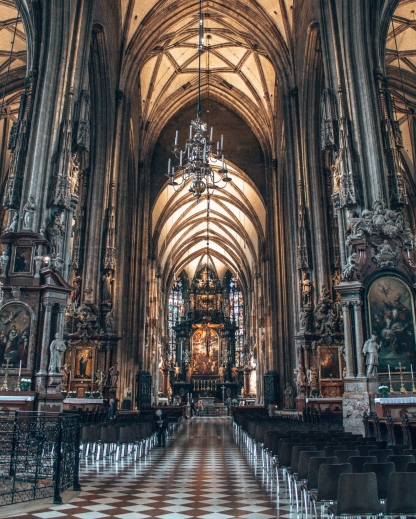 Take a look inside the St-Stephen's Cathedral in Vienna, Austria